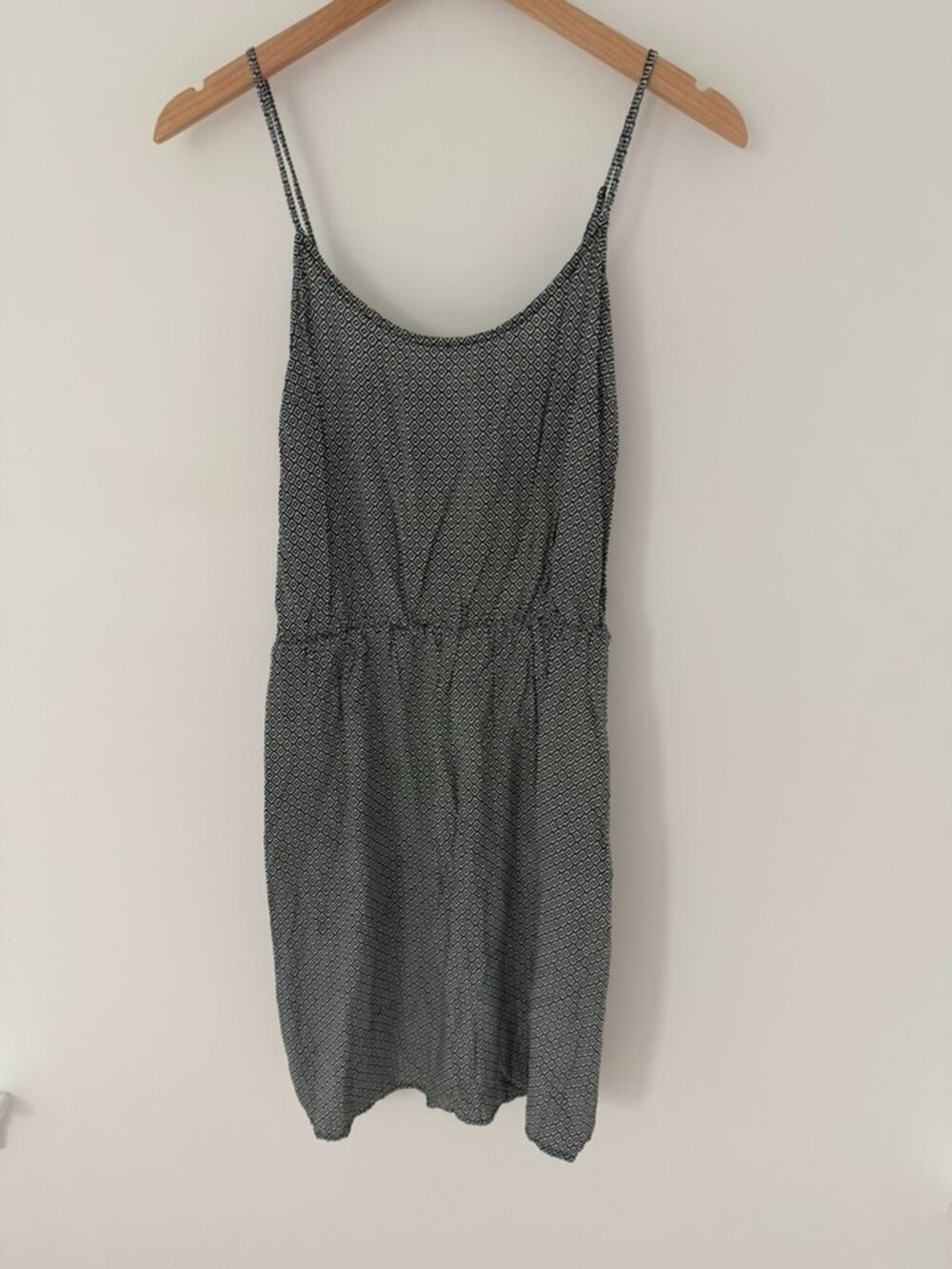 Women's Old Navy Spaghetti Strap Mini Dress (Medium)